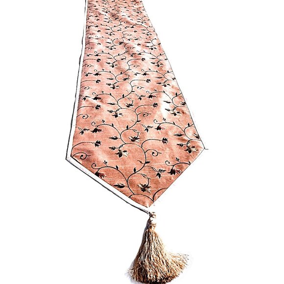 Pier 1 Imports Embroidered Table Runner w/Tassels (Poly, Silk Nub Texture) 72x14 - Picture 2 of 9